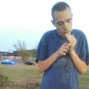 Meet your Posher, Travis